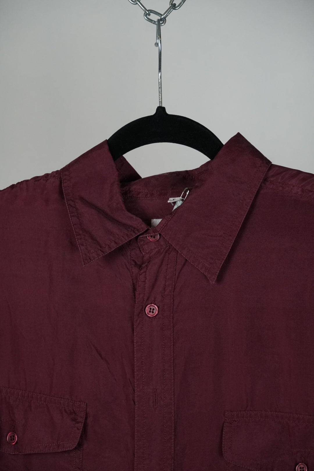 Chemise en soie bordeaux