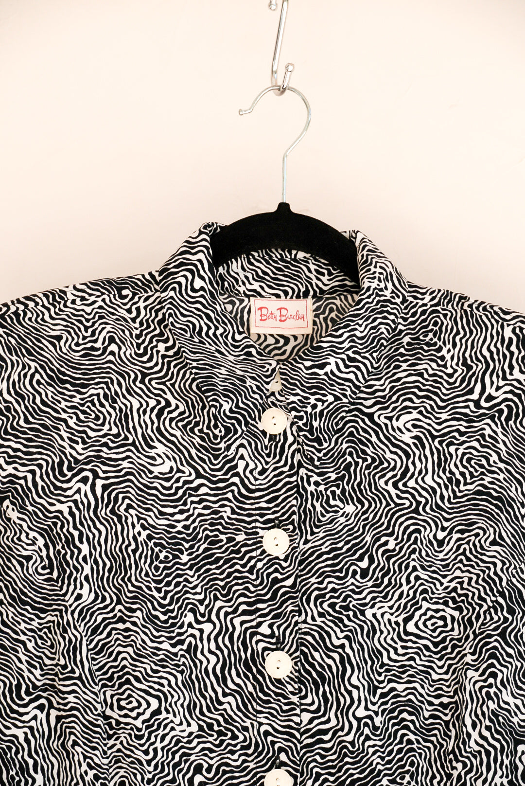 Chemise psychédélique noir et blanche