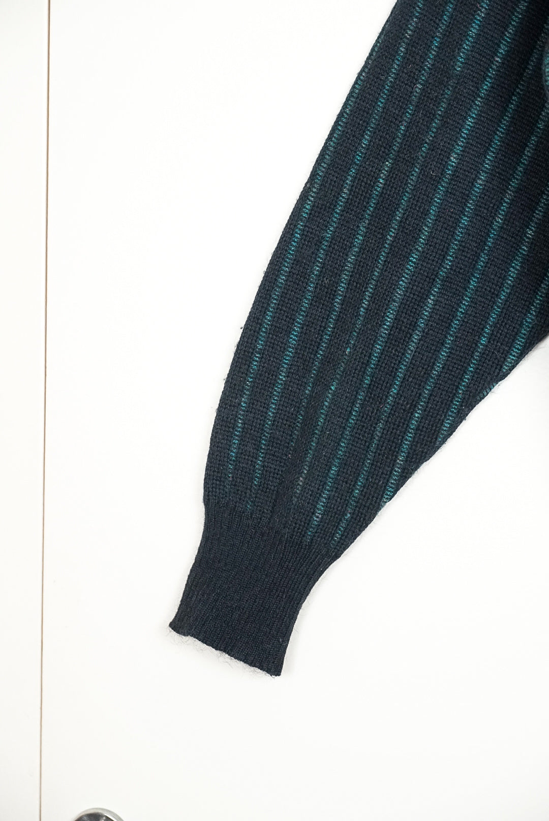 Pull bleue marine geomtrique