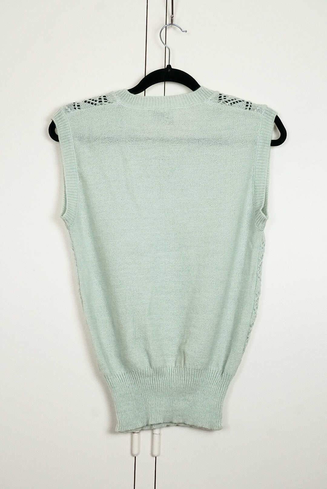 Top en maille sans manche vert pale