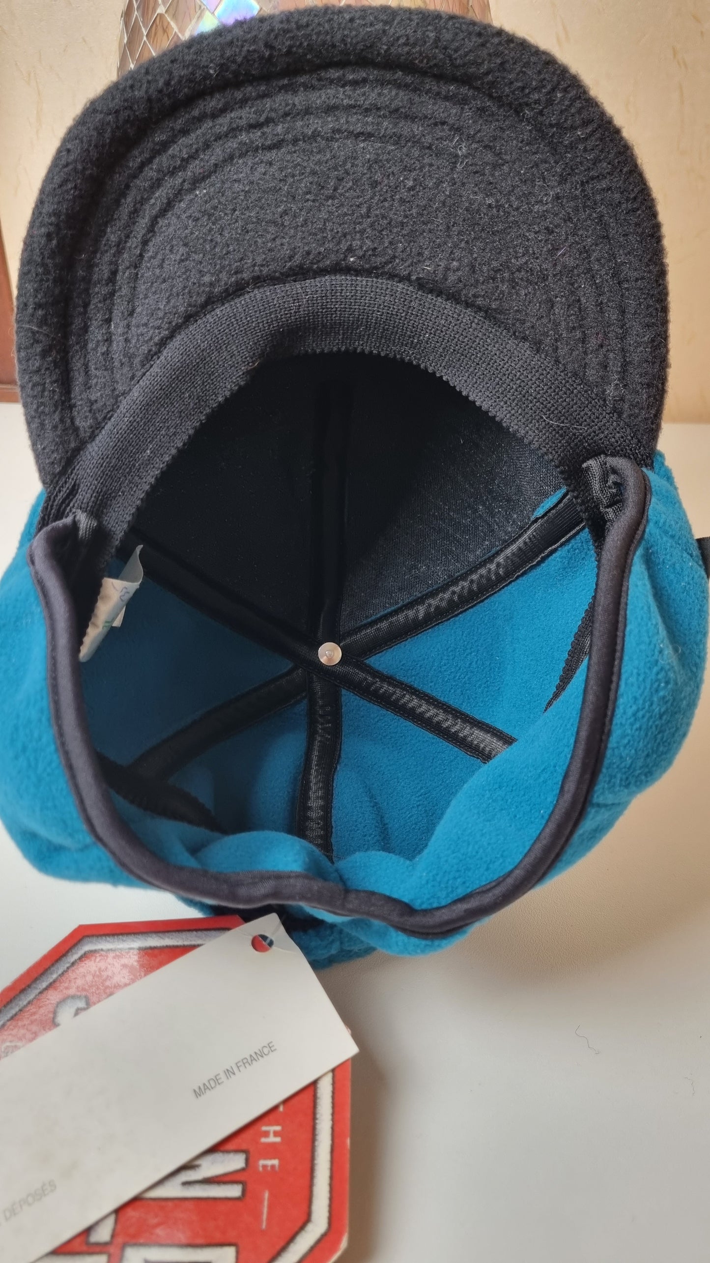 Casquette wind stopper
